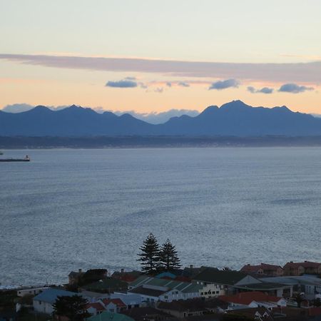 3Coloursblue Guest House Mossel Bay Bagian luar foto