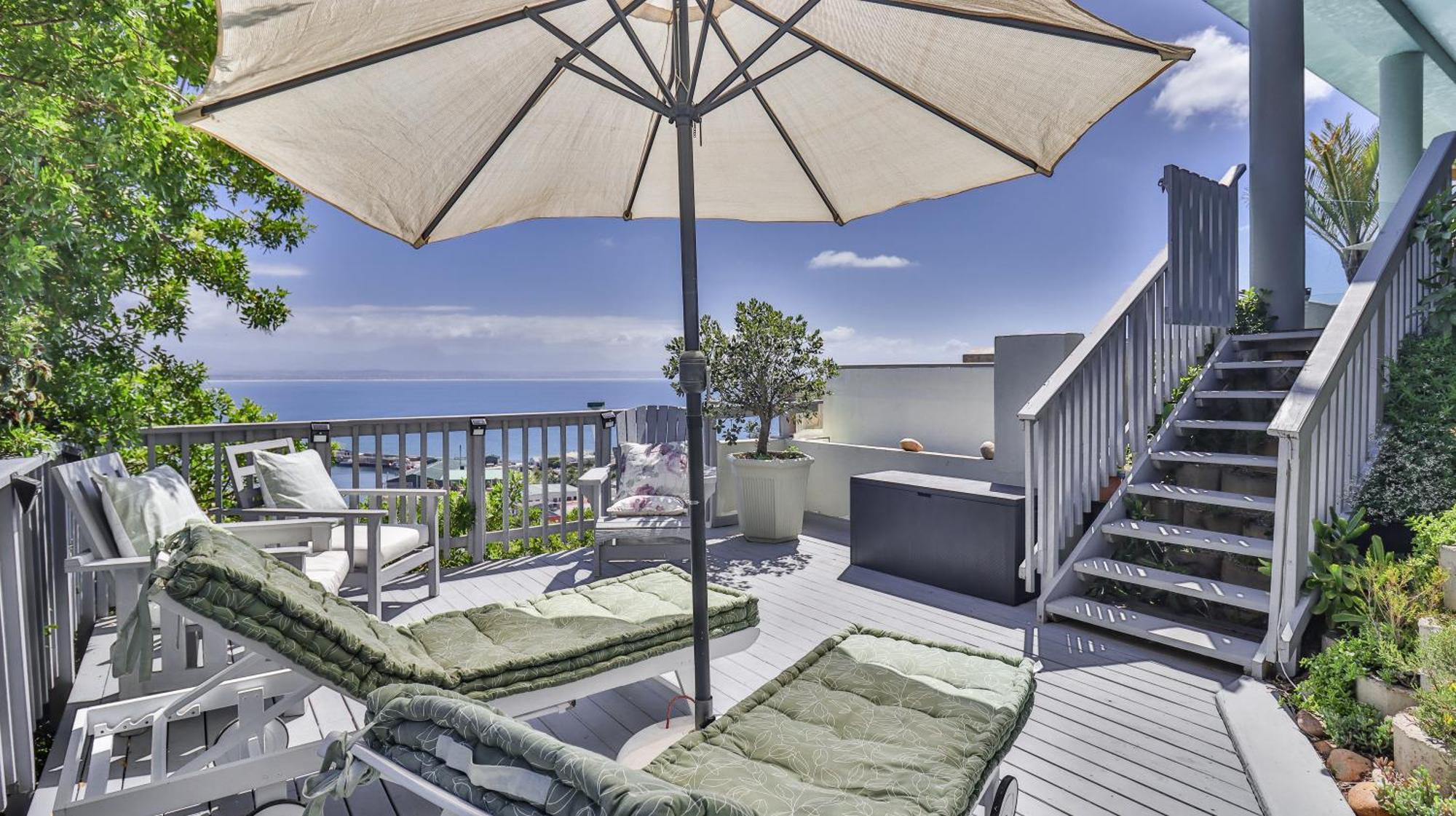 3Coloursblue Guest House Mossel Bay Bagian luar foto